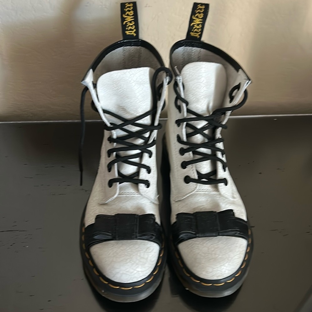 Dr Martens White crackle boots
